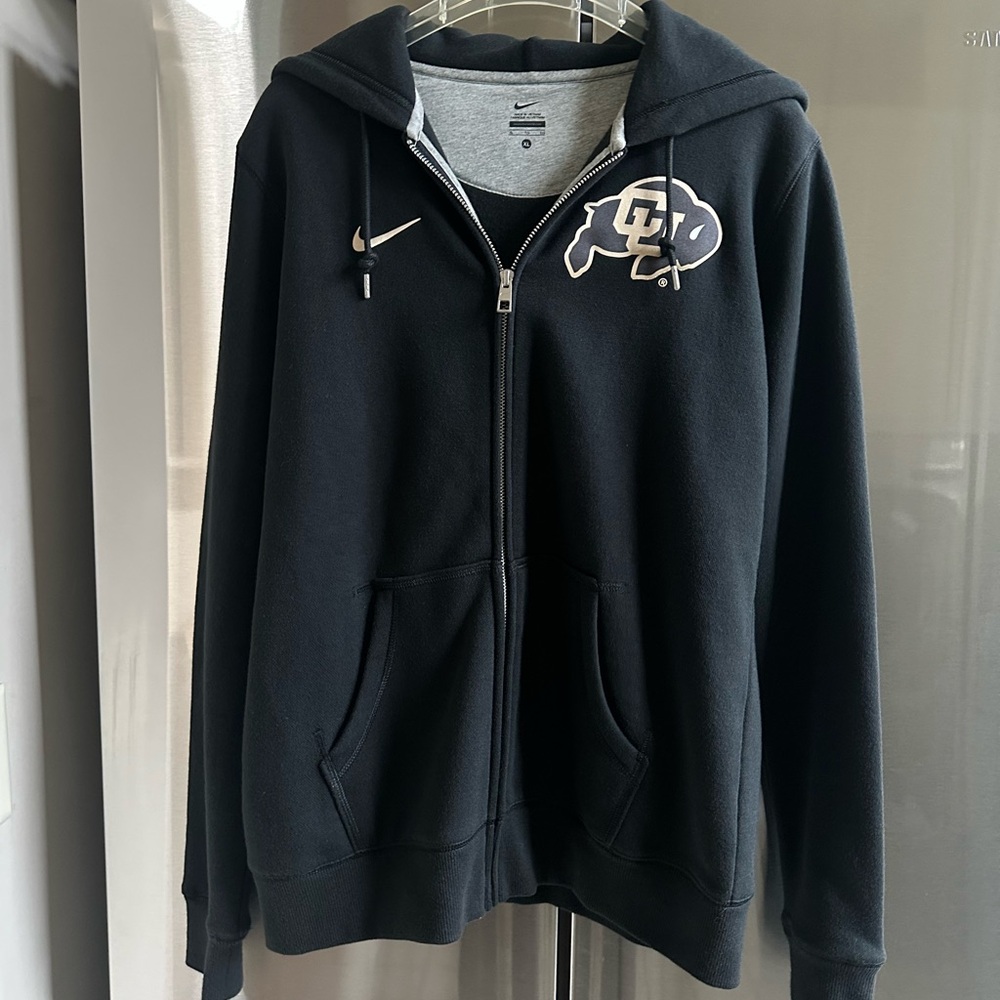 NWOT University of Colorado Boulder Ralphie Logo Nike Black Zip Up Hoodie 🦬💛🖤